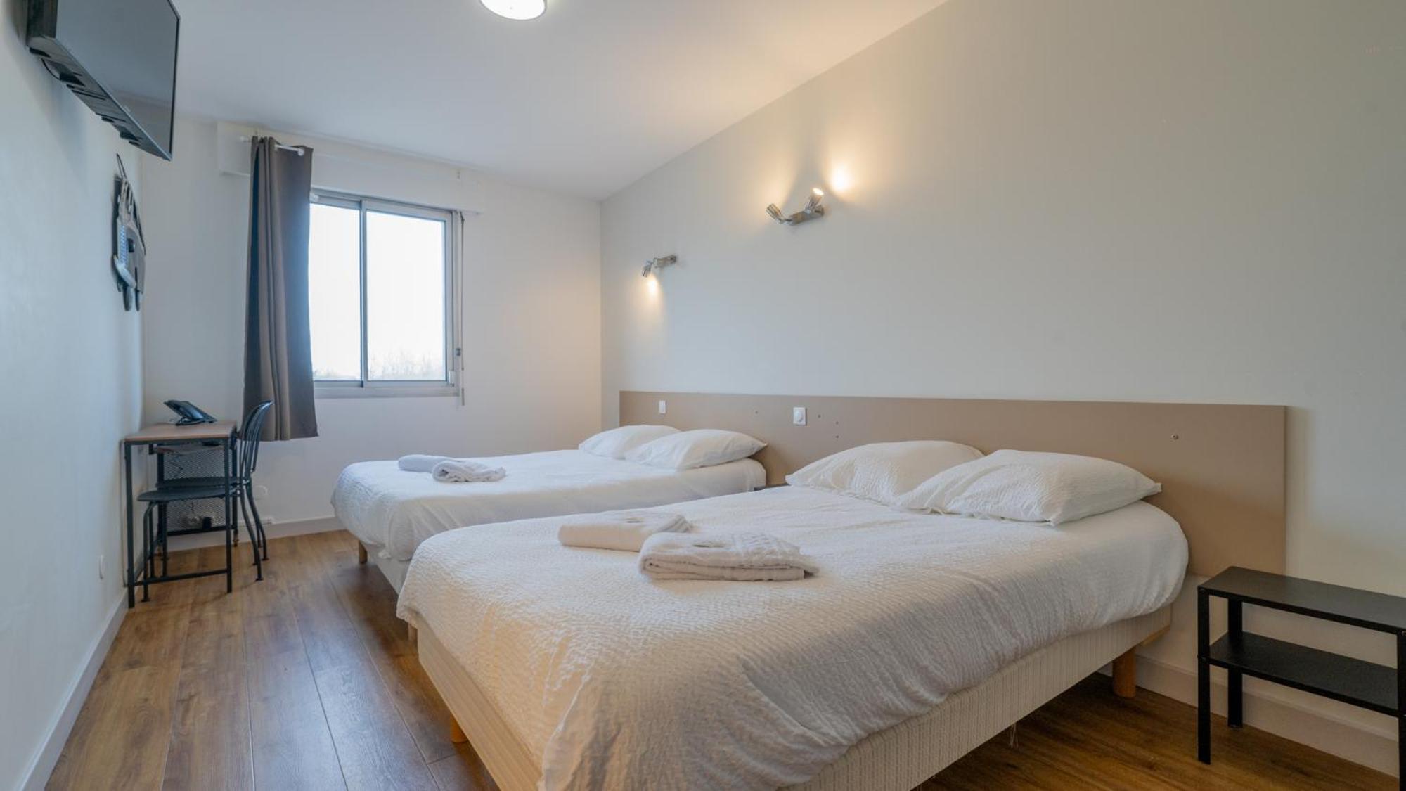 דיג'וין Hotel Des Docks מראה חיצוני תמונה