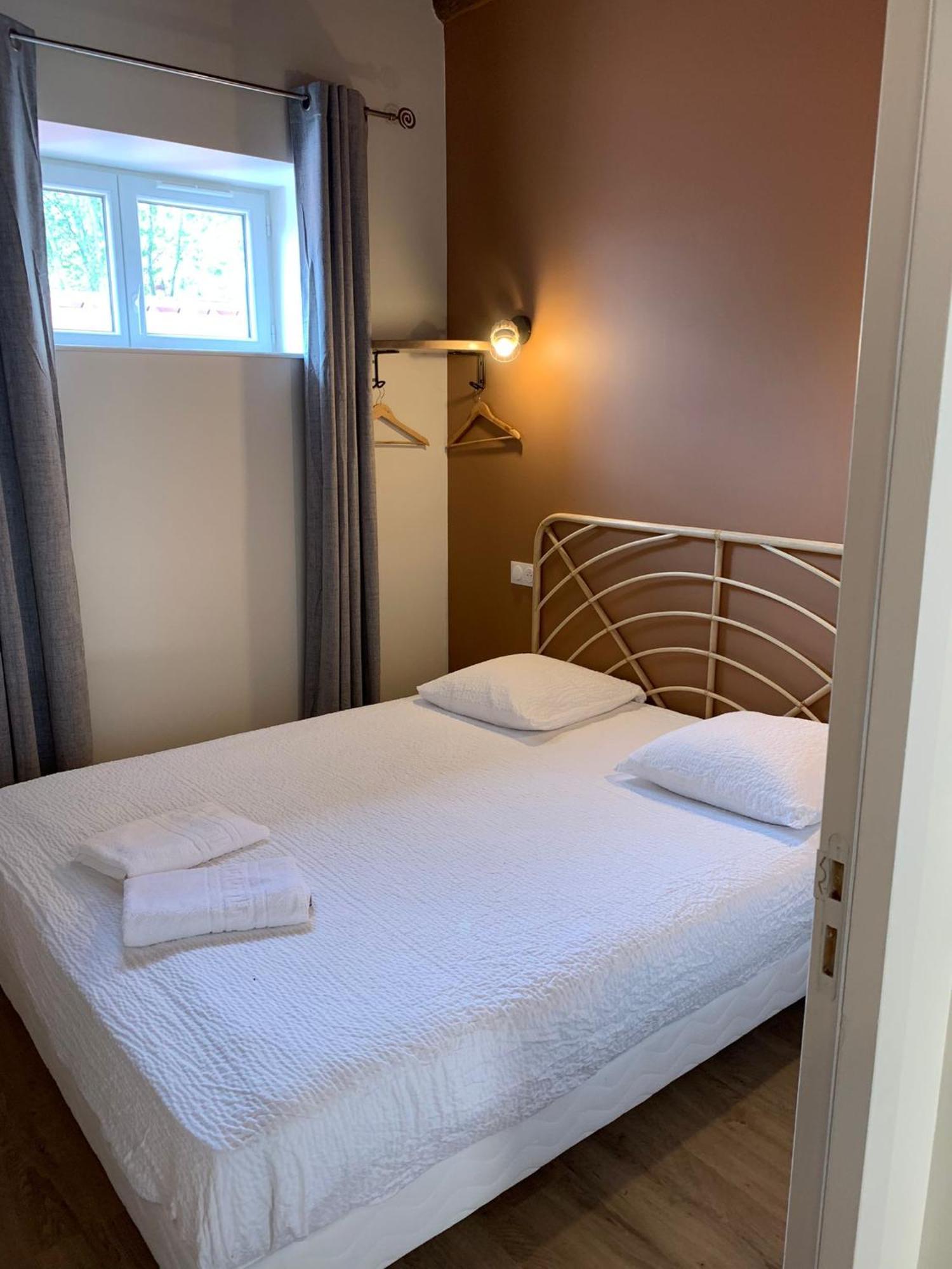 דיג'וין Hotel Des Docks מראה חיצוני תמונה